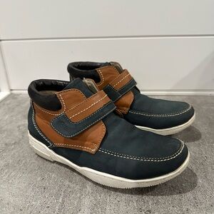 Navy & Brown Unisex Soft Leather Hook-and-Loop Closure Sneakers Size 38